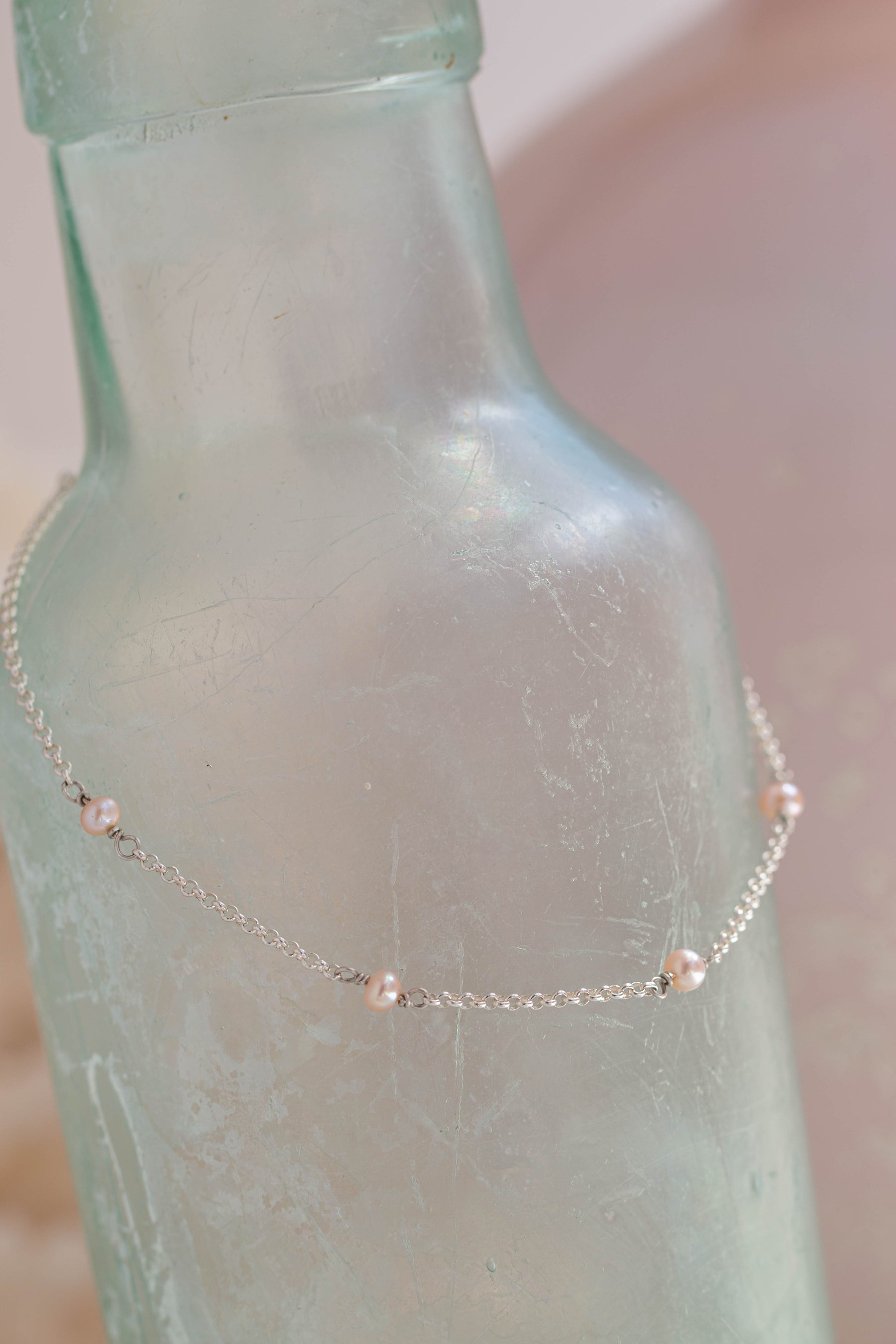 Pearl ~ Peach Inline Anklet