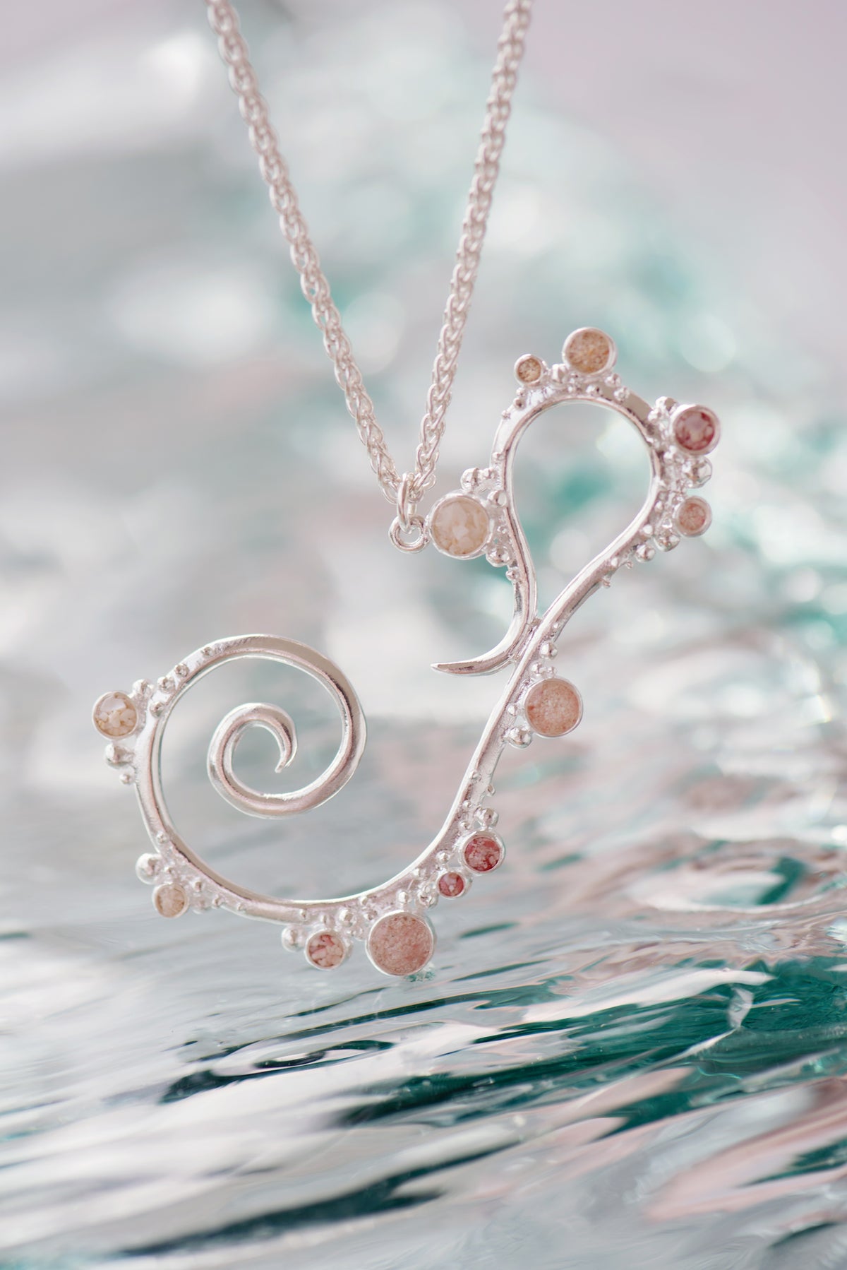 Bermuda ~ Twelve Sands 2017 Ornament / Pendant