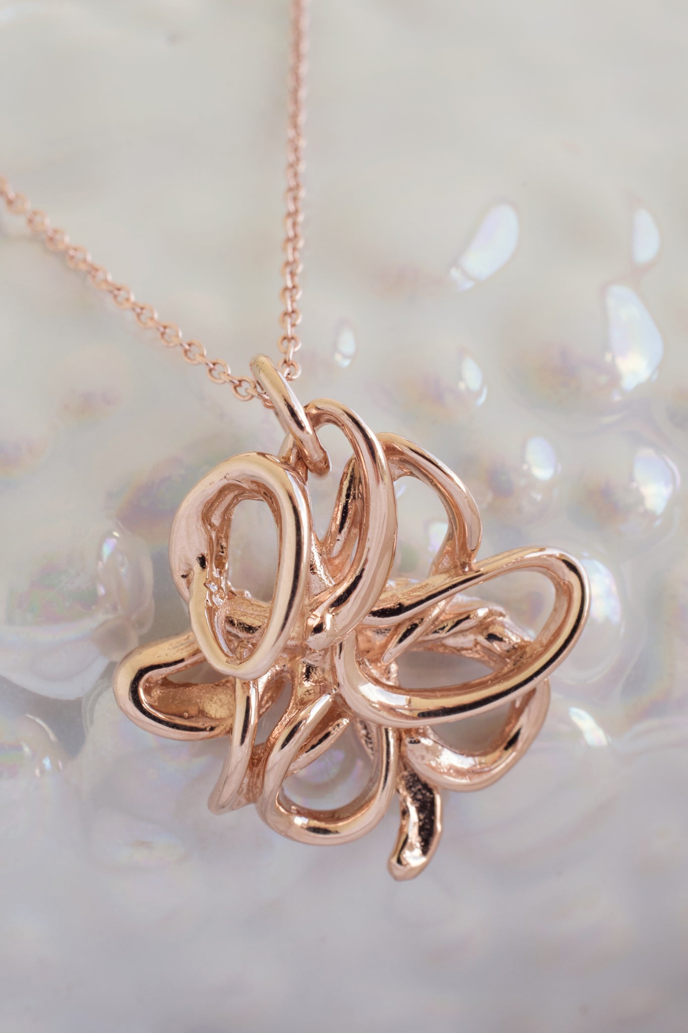 Melt ~ Small Never Ending Story Pendant In Gold