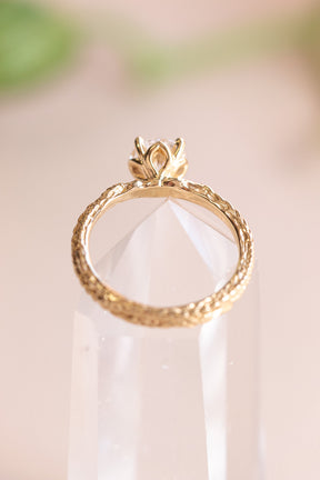 Custom Design ~ Cedar Sprig Diamond Ring