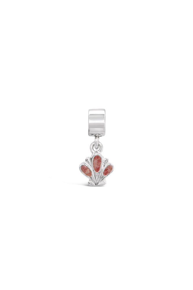 Shell ~ Scallop Charm