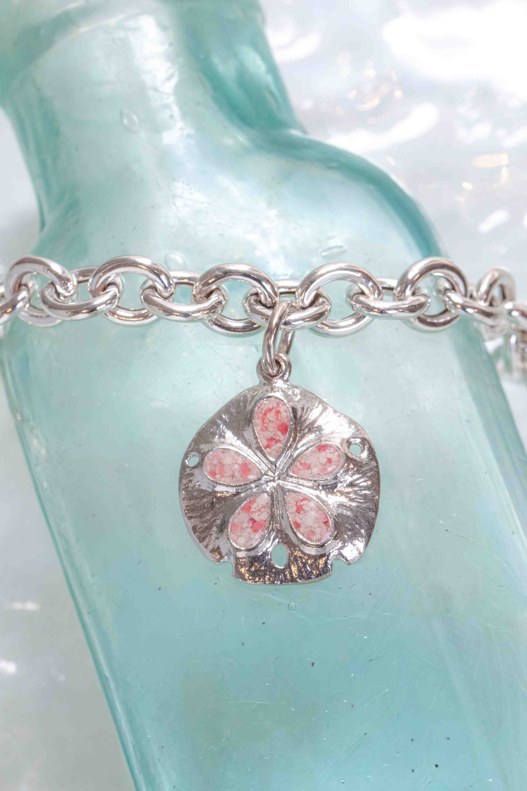 Friends ~ Medium Sand Dollar Chunky Bracelet