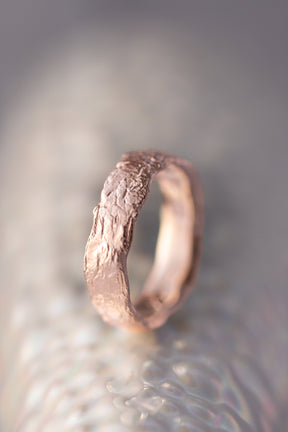 Bermuda Textures ~ Anchor Chain Gold Ring