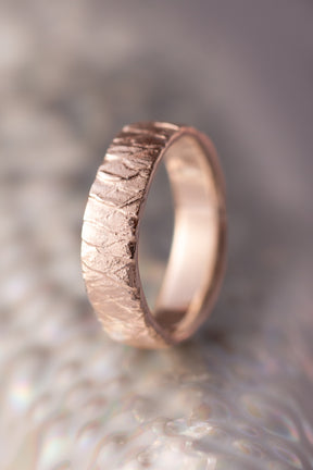 Bermuda Textures ~ Fish Scale Gold Ring