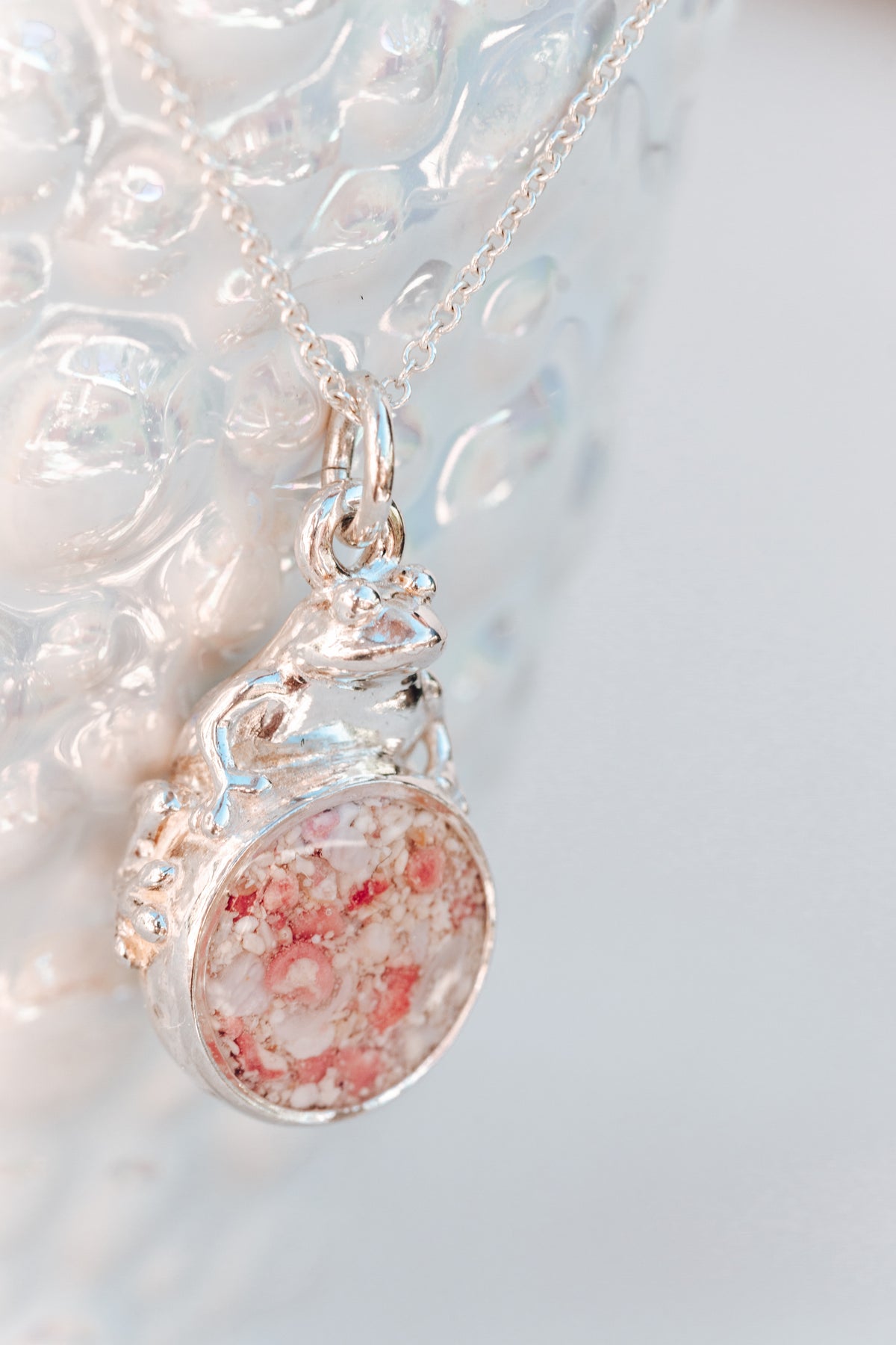 Icons ~ Tree Frog Pendant